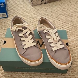 TOMS Alex Casual Sneaker